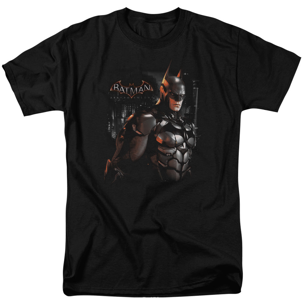 BATMAN ARKHAM KNIGHT/DARK KNIGHT - S/S ADULT 18/1 - BLACK