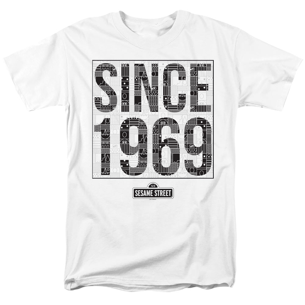SESAME STREET/SINCE 1969 PATTERN - S/S ADULT 18/1 - WHITE