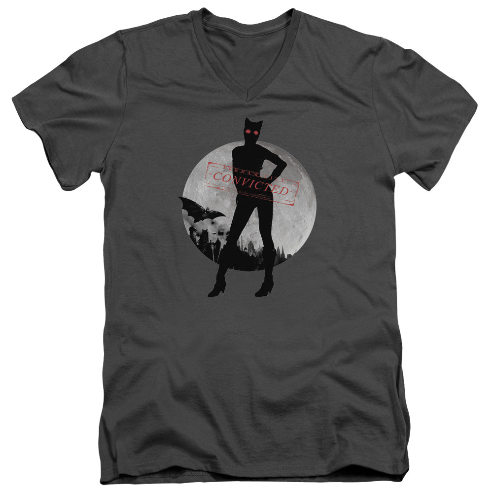BATMAN ARKHAM CITY/CATWOMAN CONVICTED - S/S ADULT V-NECK 30/1 - CHARCOAL
