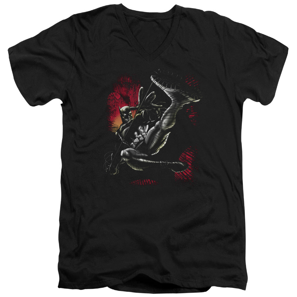 BATMAN/KICK SWING - S/S ADULT V-NECK 30/1 - BLACK