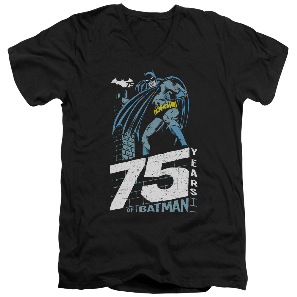 BATMAN/ROOFTOP - S/S ADULT V-NECK 30/1 - BLACK
