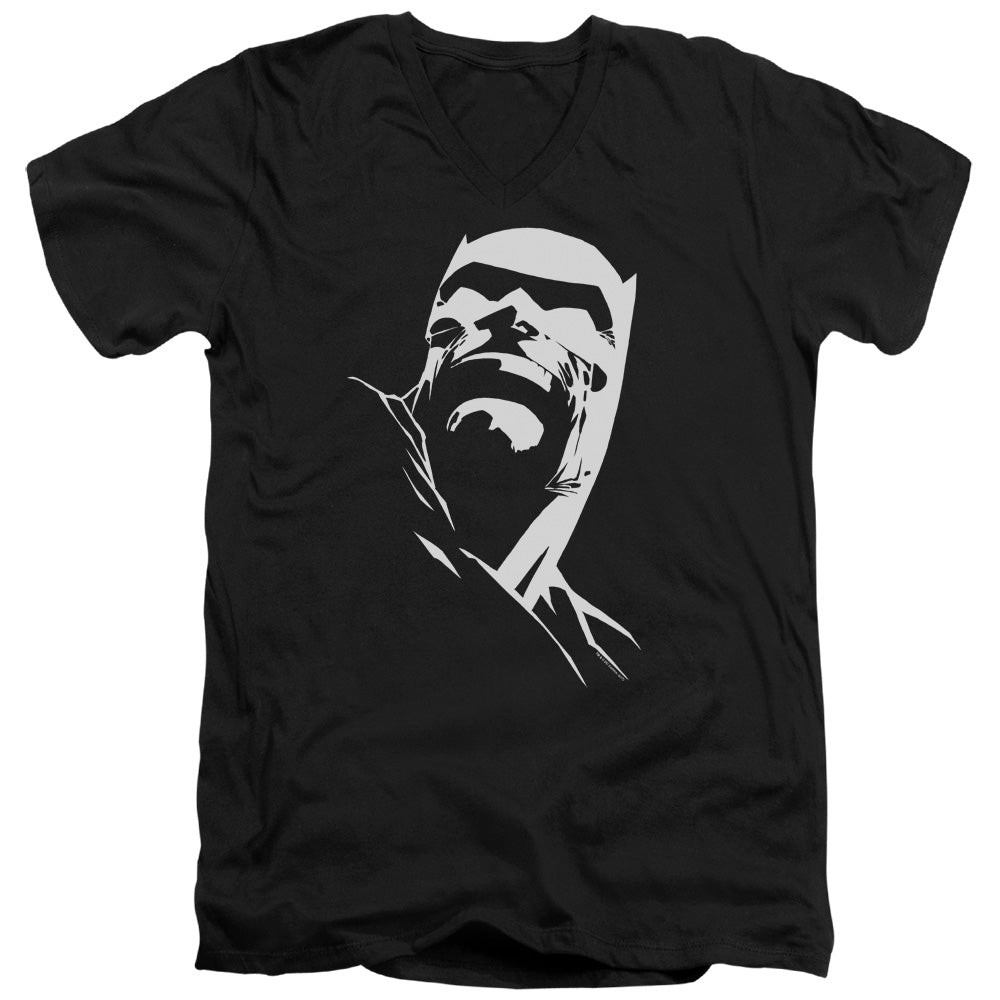 BATMAN/DKR HEAD - S/S ADULT V-NECK 30/1 - BLACK