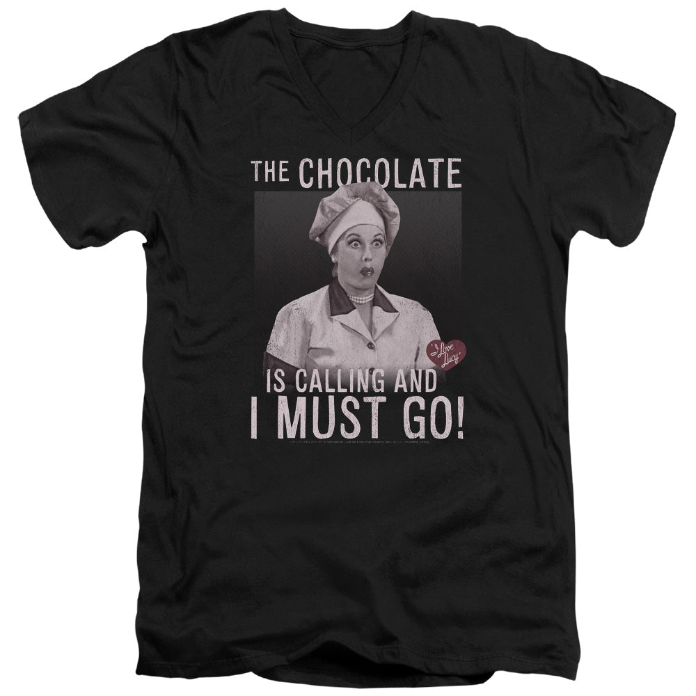 I LOVE LUCY/CHOCOLATE CALLING - S/S ADULT V-NECK 30/1 - BLACK