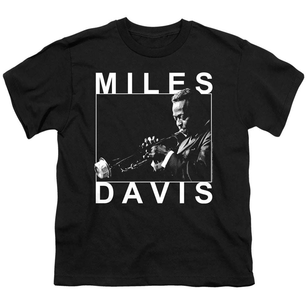 MILES DAVIS/MONOCHROME - S/S YOUTH 18/1 - BLACK