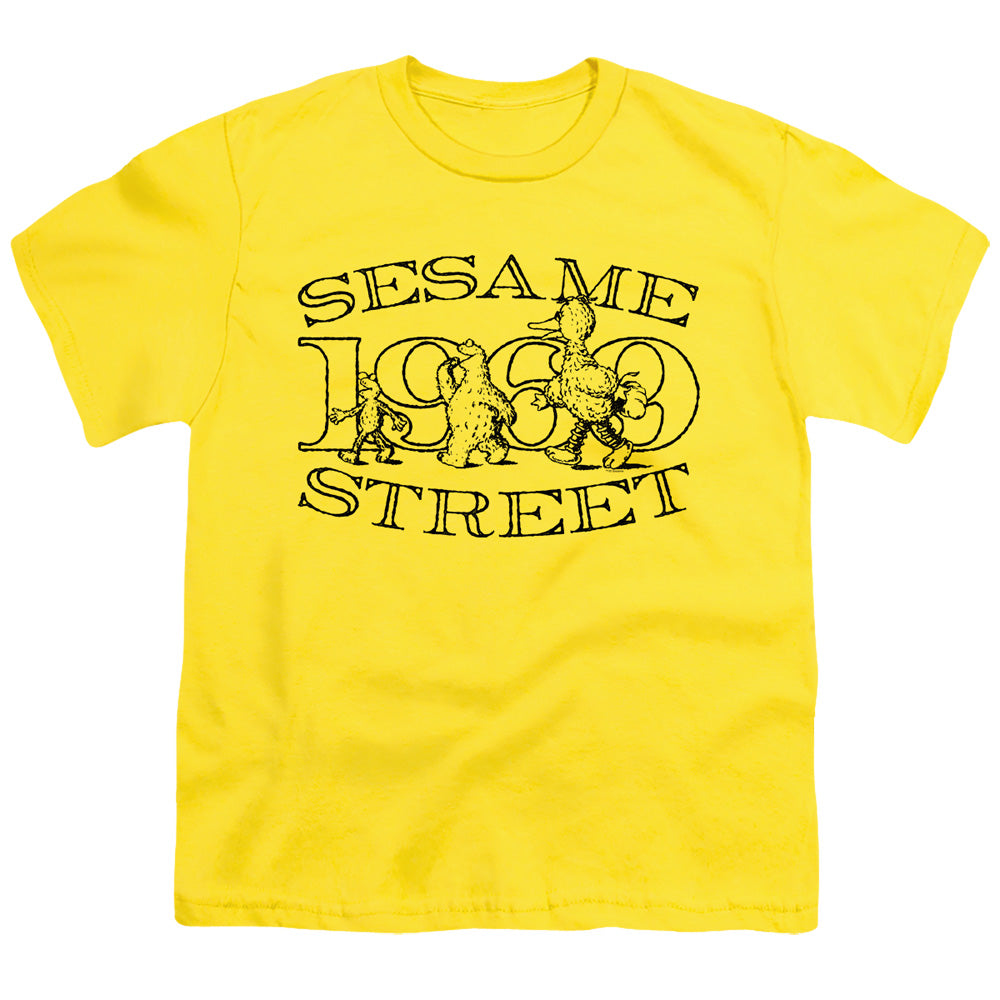SESAME STREET/FRIEND STROLL - S/S YOUTH 18/1 - YELLOW
