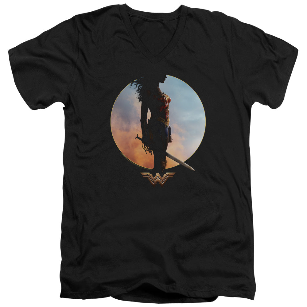 WONDER WOMAN MOVIE/WISDOM AND WONDER - S/S ADULT V-NECK 30/1 - BLACK